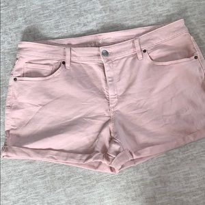American Thread Blush Stretch Jean shorts size 18